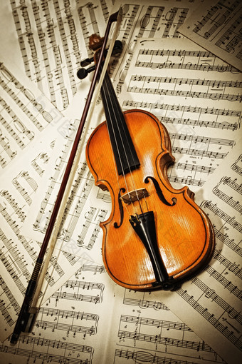 暗色调乐器小提琴摄影图