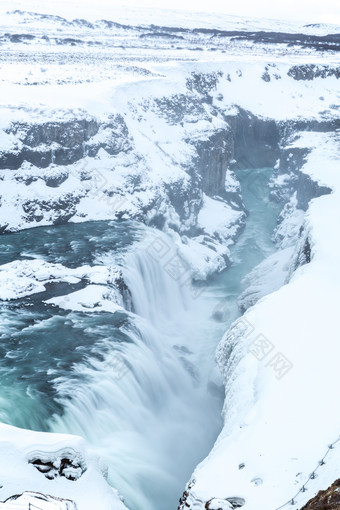 冬天冰川河流摄影图