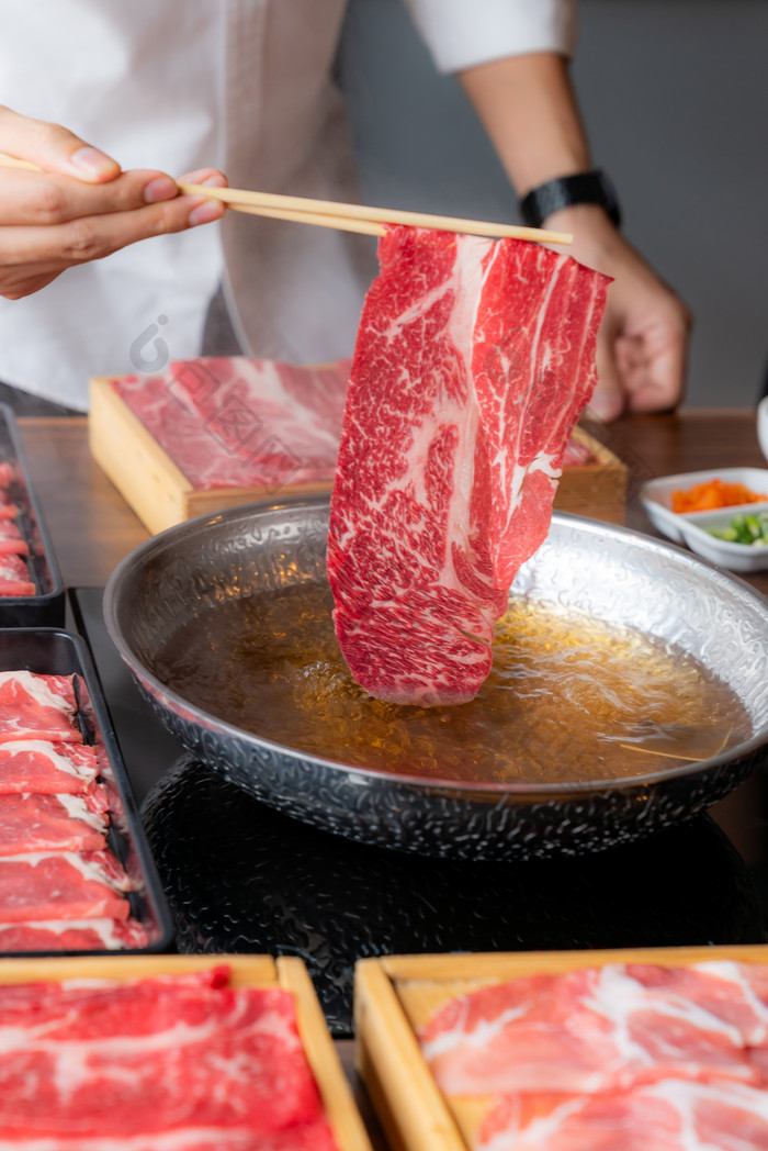 日本料理美味涮牛肉