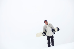 浅色调去滑雪的人摄影图