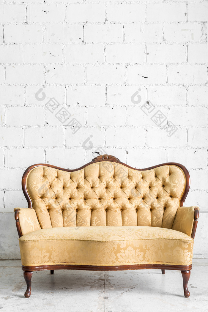 复古黄色扶手沙发