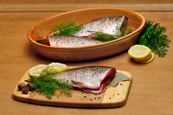 制作生鲜鱼食物摄影图