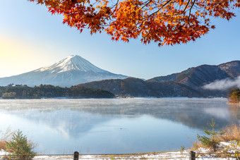 小清新秋天的富士山品<strong>摄影图</strong>