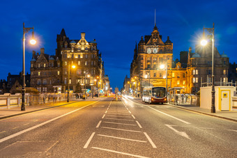 街道道路夜景摄影图