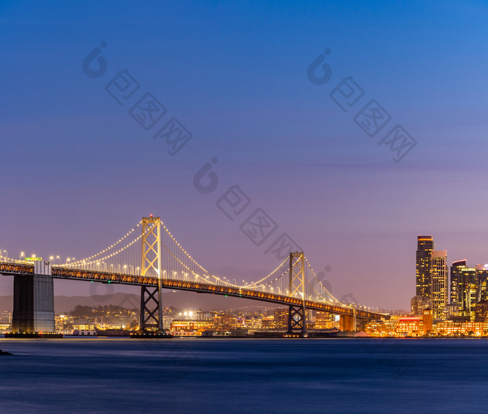 旧金山金门大桥夜景图片