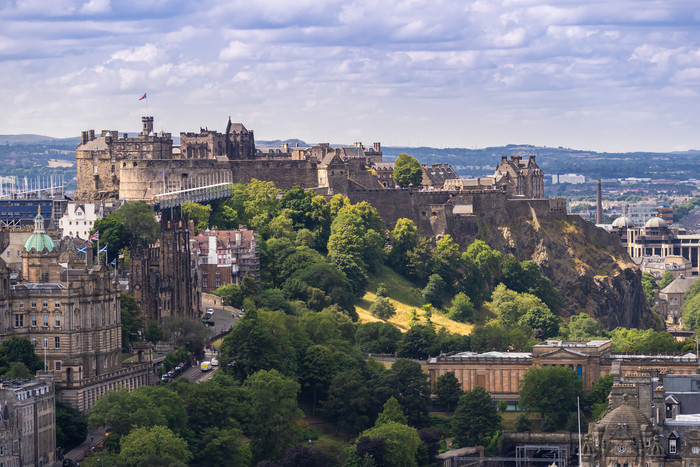 爱丁堡天际线城市景观摄影图