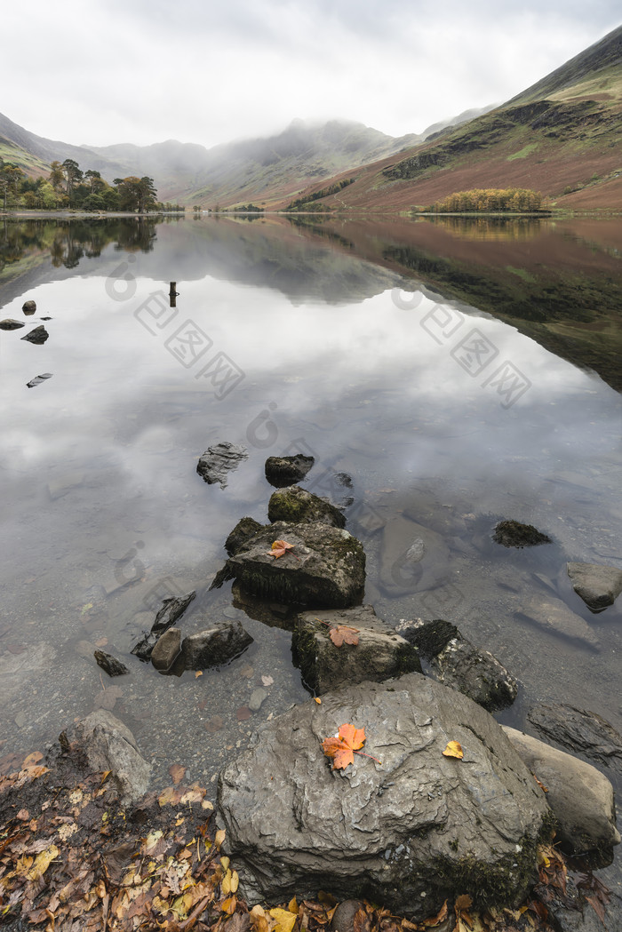 山水画风景画色淀巴特米尔