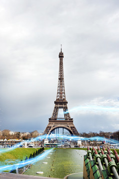 小清新巴黎铁塔摄影图