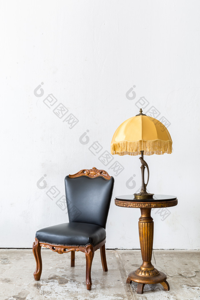 欧式椅子小夜灯摄影图