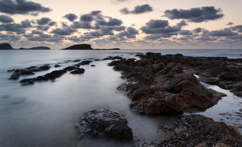 美丽的大海和<strong>礁石</strong>风景