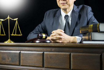<strong>法庭</strong>正义的法官摄影图