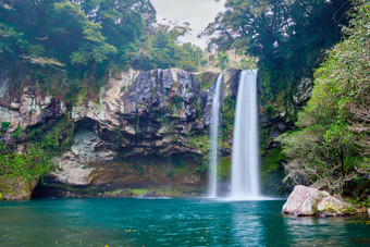 川吉延瀑布济州岛