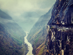 路喜马拉雅山脉峡谷Himachal
