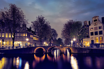 阿姆斯特丹运河桥年老的