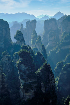 张家界山峰岩石摄影图片