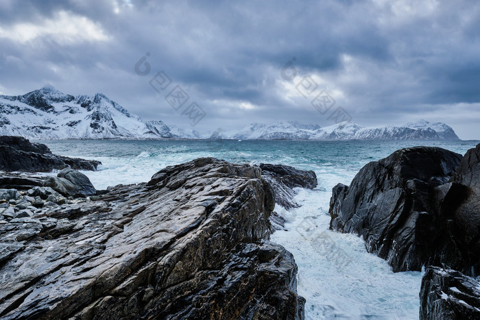 岛屿峡湾挪威天空海水岩石
