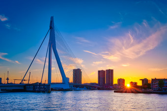 鹿特丹<strong>荷兰</strong>桥风景画