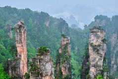 植被山峰岩石摄影图片