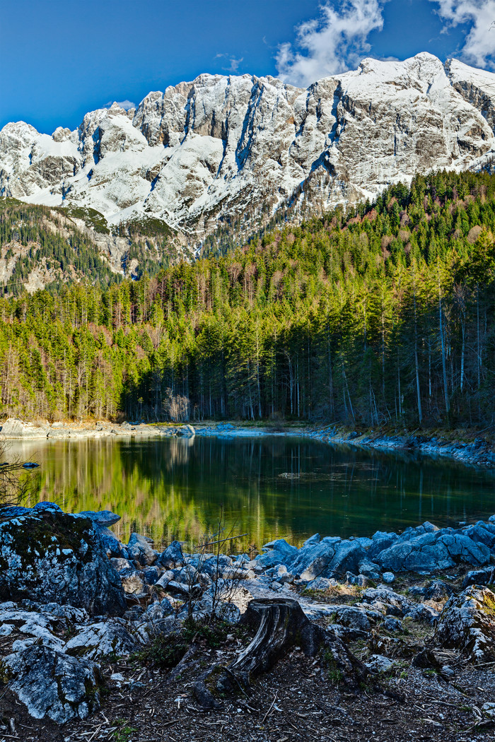 阿尔卑斯山脉巴伐利亚艾布西Frillensee