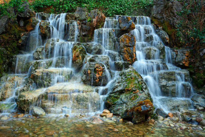 山间小溪