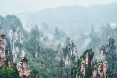 张家界山峰景色摄影图片