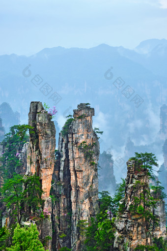 张家界山峰天空摄影图片