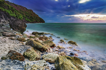 自然风景海边石头摄影图