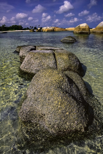 <strong>海</strong>滩卵石华丽的岩石摄影图