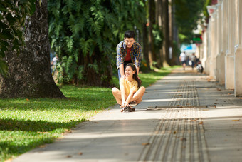 亚洲<strong>越南</strong>女人积极的