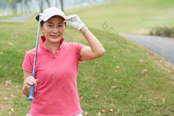 亚洲越南女人高尔夫球
