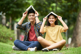 女人夫妇年轻的<strong>时候</strong>生活方式