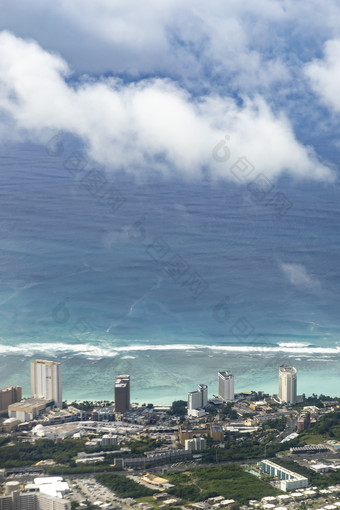 航拍海岸线沙滩海边建筑