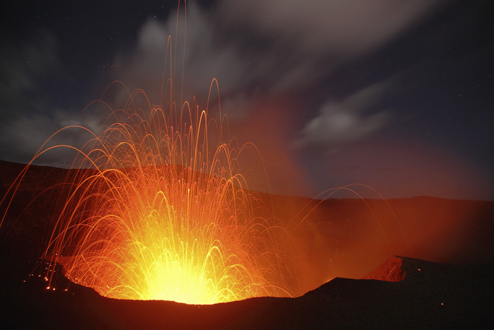 火山熔岩熔浆摄影插图