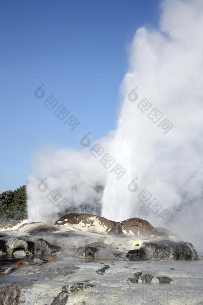 自然火山喷泉插图