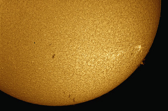 太阳黑子天体摄影图