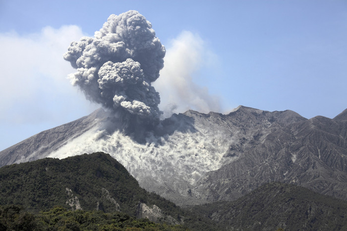 火山摄影风景插图