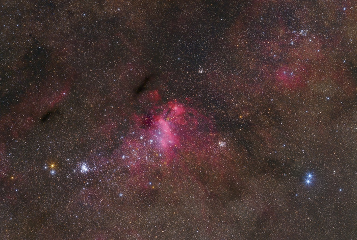 星际天蝎座星云摄影插图