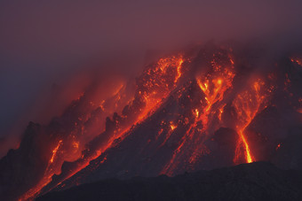 火山爆发熔浆风景摄影图
