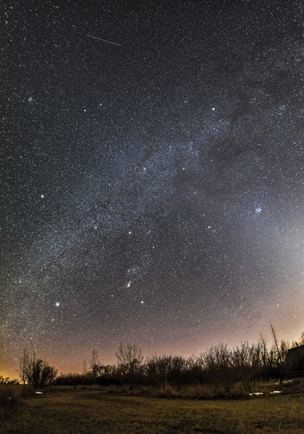 阿尔伯塔省毕宿的星空