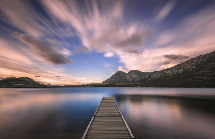 湖泊天空摄影风景插图