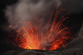 灾难<strong>火山</strong>喷发摄影插图
