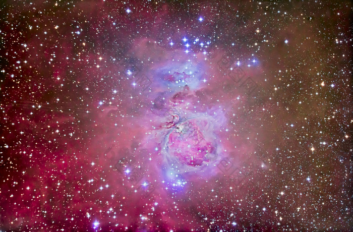 宇宙里的一片粉色星空