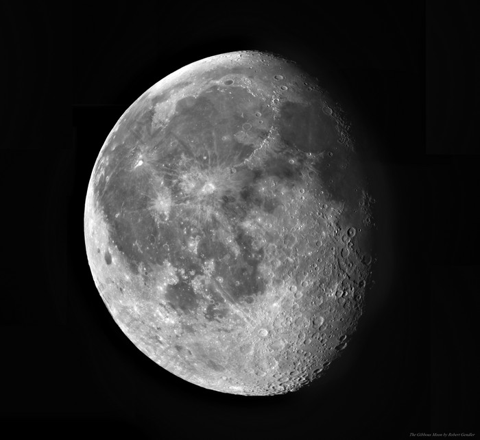 月球星球左侧摄影图