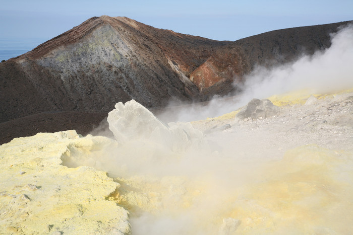 火山山脉蒸汽摄影插图