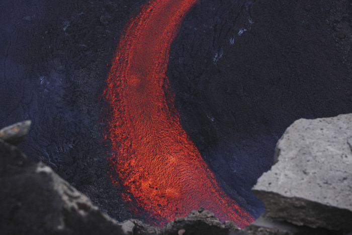 火山岩浆自然灾害摄影插图