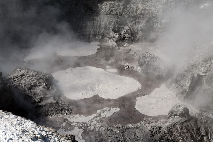 火山岩石摄影风景图