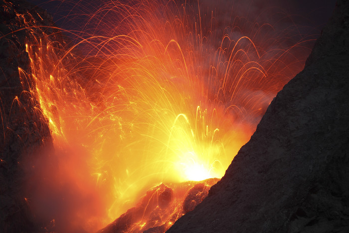 火山熔岩摄影风景插图