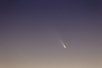 夜空流星风景插图