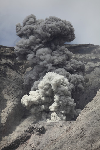 活跃<strong>火山</strong>风景摄影插图