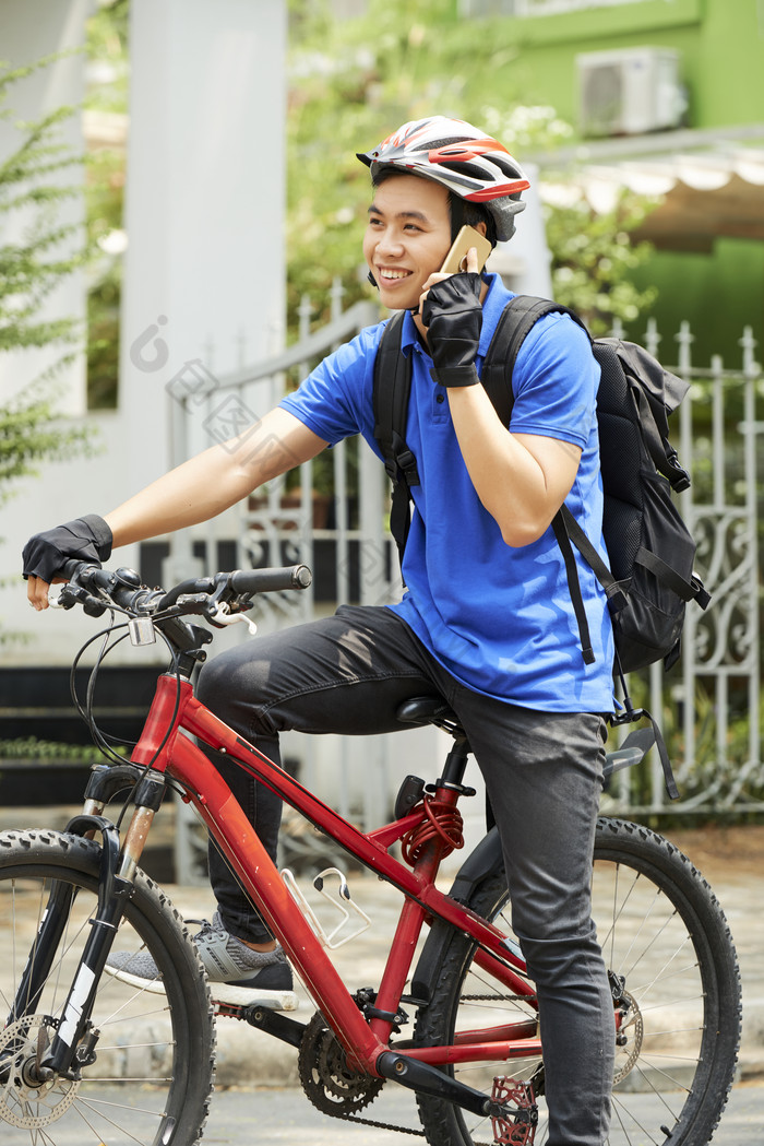 亚洲越南男人表达